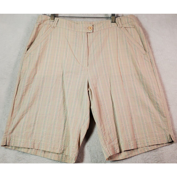 Woolrich Seersucker‎ Shorts Womens Size 16 Multi Railroad Stripes Slash Pockets - Picture 1 of 9